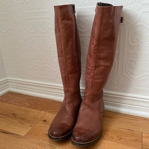 Steve Madden tall brown leather boots